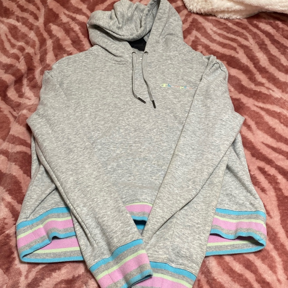 Size medium champion hoodie.